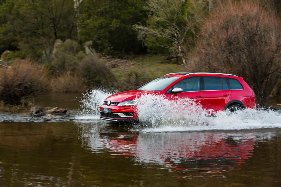  Volkswagen Golf Alltrack 2017 года  (AU) (фото 15 из 29)